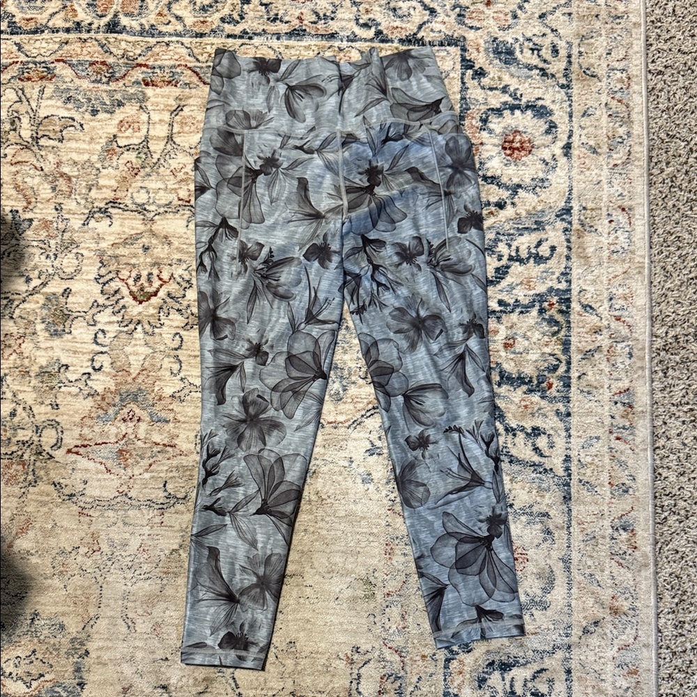 Athleta Gray Floral Leggings